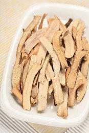 《圣塔神记》繁体中文版今冬发售 中文预告公开